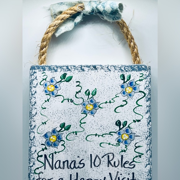 Wooden Wall Decor Plaque 'Nana's Ten Rules for a Happy Visit' Cute Joke Rules - Picture 2 of 7